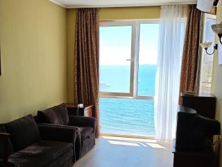 Festa Pomorie Apartments - 6