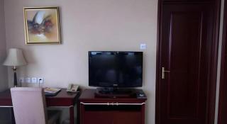 Tianjin Golden Ocean Hotel - 8