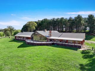 The Lodge at Eagle Rock Farm, - 8