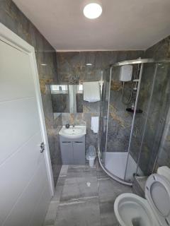 Corner Lodge - 2
