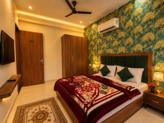 Hotel Meera - 8
