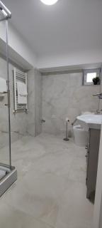 Cathedral Bucharest Suites - 4