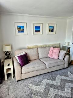 A bright & cosy two-bedroom flat Sleeps 3 Full Kitchen - 7