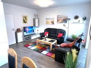 Topaz Ebenerdig 2 SZ Einbauküche 73 qm Free Wifi Carport Terrasse - 1