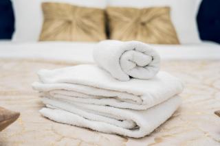 Nowowiejskiego Downtown Deluxe Apartment by BookingHost - 7
