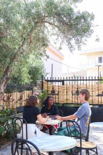 Dub Hostel Saranda - 2