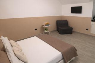 Montesantogroup Amalfi Room - Naples - 5