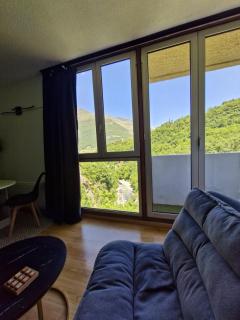 Studio avec balcon proche ski et thermes - 1