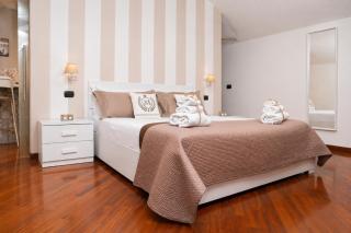 Montesantogroup Sorrento Room - 9