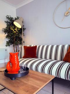 Mandarin Court Boutique City Centre Apartment - 2