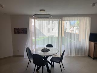 Trui Ensemble Apartment Alpine Escape with Garden - 2