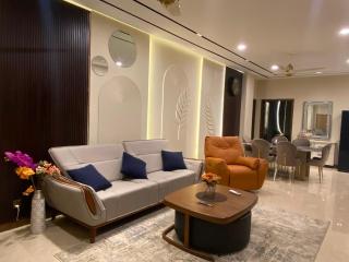 Elite Luxe Apartment by Majestic Hospitality - 2