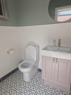 Eske Luxury Apartment Heart of Donegal Town - 8