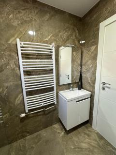 SAN Apartments Near Belgrade Airport - 3