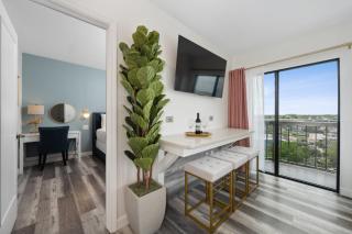 Volcano Bay View 2 Bed 2 Bath Penthouse - 5