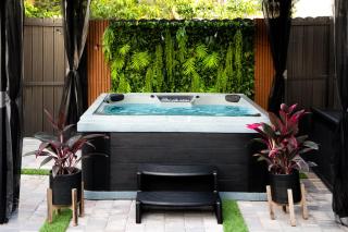 Black Vanilla Luxe Retreat - Sauna, Cold Plunge & Pure Relaxation - 5