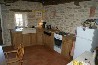 Le Cottage, sleeps 6 in lovely French village - 6