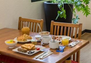 B&B HOTEL Rouen Centre Rive Gauche - 2