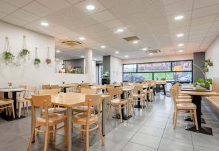 B&B HOTEL Maubeuge-Louvroil - 7