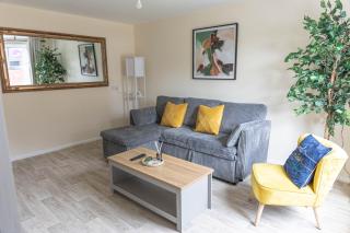Derry City Central Apartment with Free parking - 9