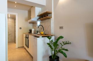 Neilis - Modern Retreat in Central Kalamata - Kalamata - 1