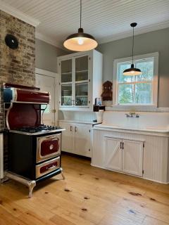 Historic Beaufort Estate Sleeps 10 - 7