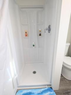 newly renovated 2BD, 10-minute walk to the beach - 1