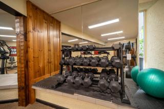 Golden Oak Lodge by Stony Brook Cabins - 6