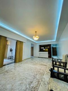 Cleopatra pyramid view Flat - 7