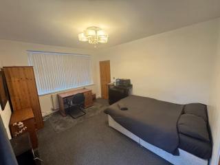 Studio sleeps 2 with Parking - 3