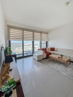 1BR in Marrasi Al Bahrain Direct mall access - 5