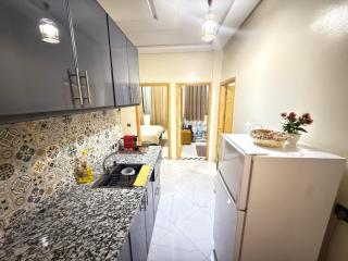 Cozy & Quiet Apartment - 3