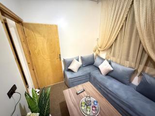 Cozy & Quiet Apartment - 2