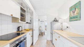 St Catherine’s Apartment - 2 Bedroom - Penally - 4