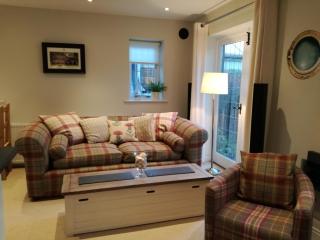 The Gate Cottage - Itchenor - 1