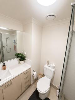 Premium Apartment in Cockburn Central - 1