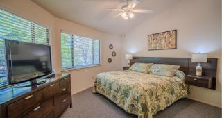 Lakefront Bungalow - Community PoolHot Tub #6 - 7