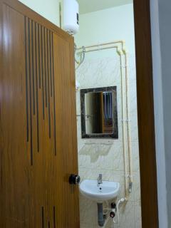 walking distance from temble - 1
