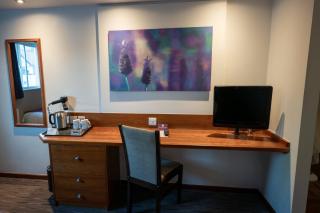 Saram Lodge Lichfield - 4
