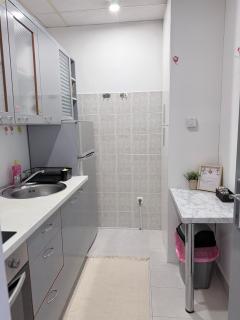 Hugo s home, apartman blizu bazena i bolnice - 2