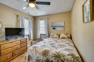 1 Mi to Marina! Family Lake of the Ozarks Home - 8