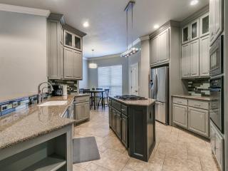 Your Gated Community Haven in Providence! - 9