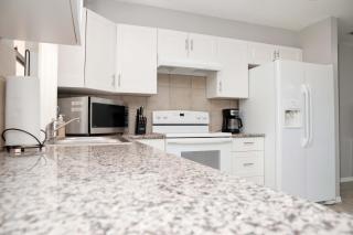 Centrally Located Home available for Longer Stays! - 6