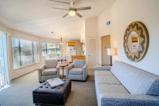 Treehouse Bungalow with Community PoolHot Tub 16 - 7