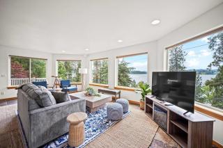Silver Beach Retreat - 5