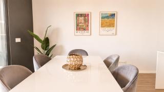 Vanguard View Apartment - 2