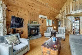 Secluded Oxford Cabin on 75 Acres: Sunset Views! - 5