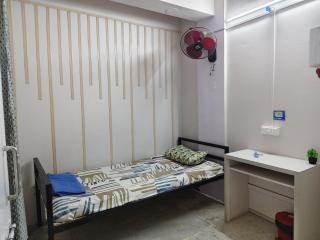 Little While Elitz-Budget & backpacker friendly micro hotel-Near metro - Calcuta - 9