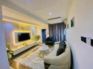 The Royal Enclave - 4