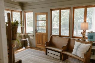 The Hatchery House Spacious Historic Getaway - 6